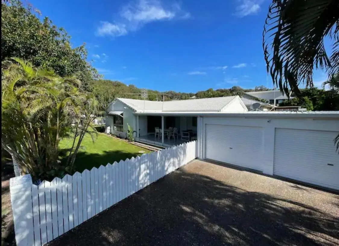 The Palm House Rainbow Beach Holiday home